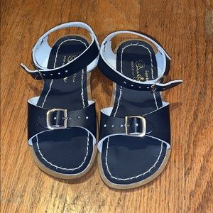 NWOT Salt Water Surfer sandal size 10